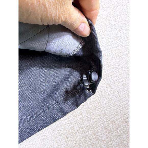 Under Armour Men’s L Black Gray ¼ Zip Long Sleeve Pullover Texas Tech Logo Shirt - Picture 9 of 9